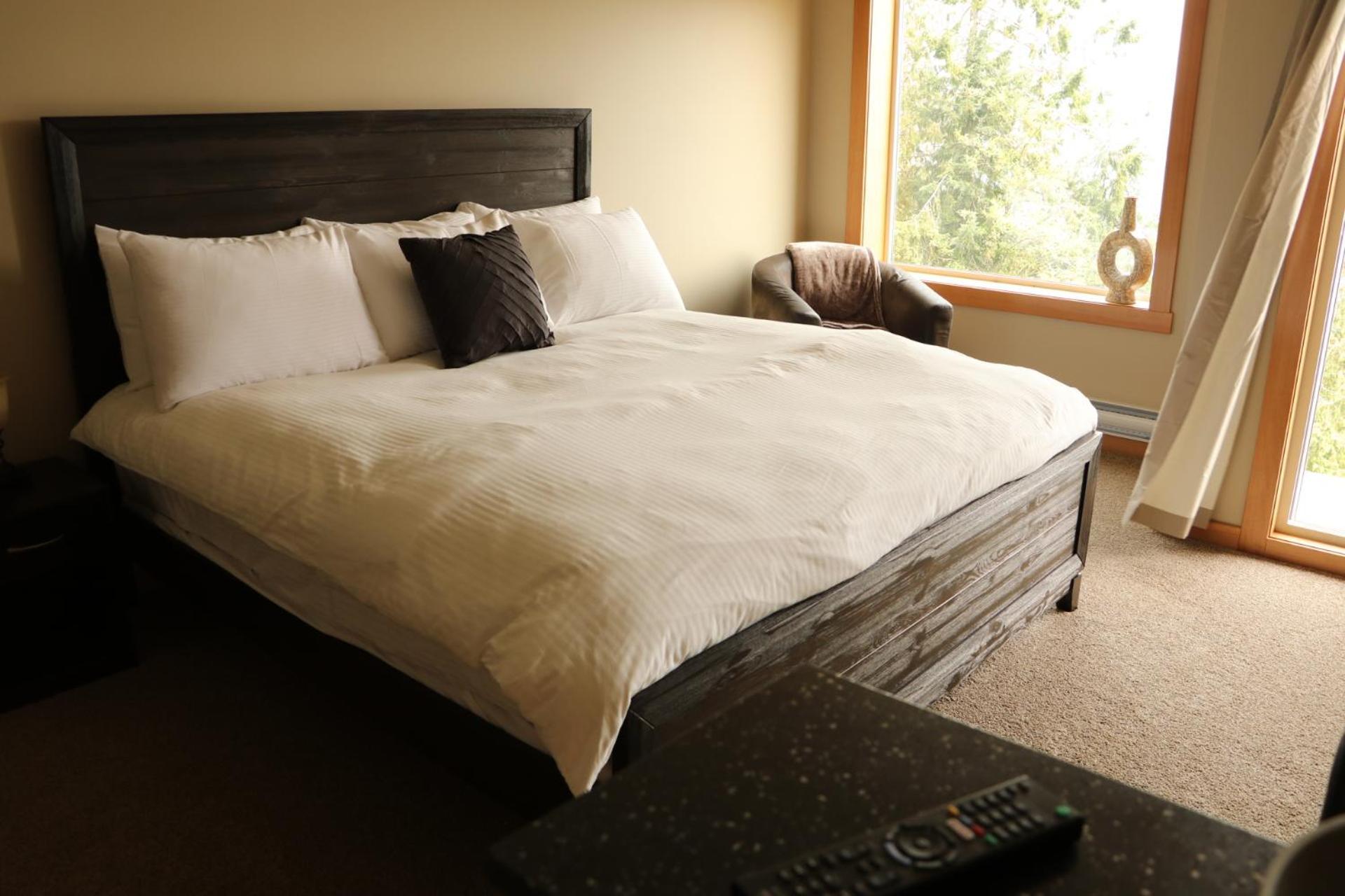 Moon Water Lodge Malahat Exterior foto